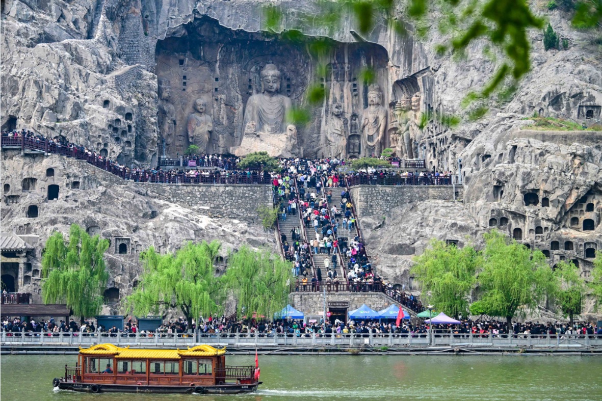 龙门石窟 2-1.jpg